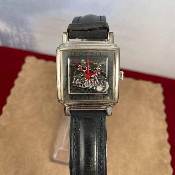 Limited Edition Fossil Motorcycle Silver Watch - Picture 2 of 6